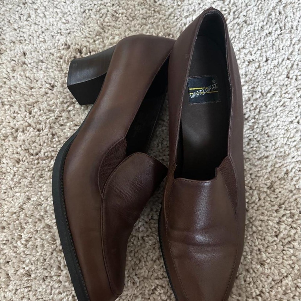 Vintage 90s dark academia gorp Brown Leather Loafers Whats What Block Heel Pumps